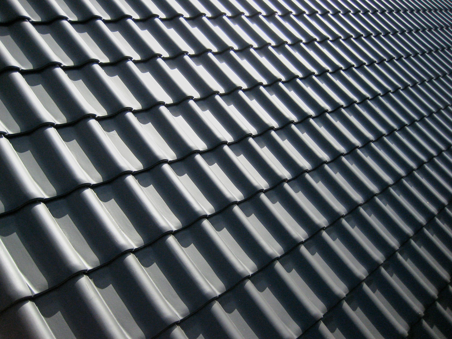 Standing seam metal roofing detail